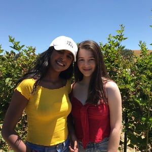 Meet your Posher, Miraya